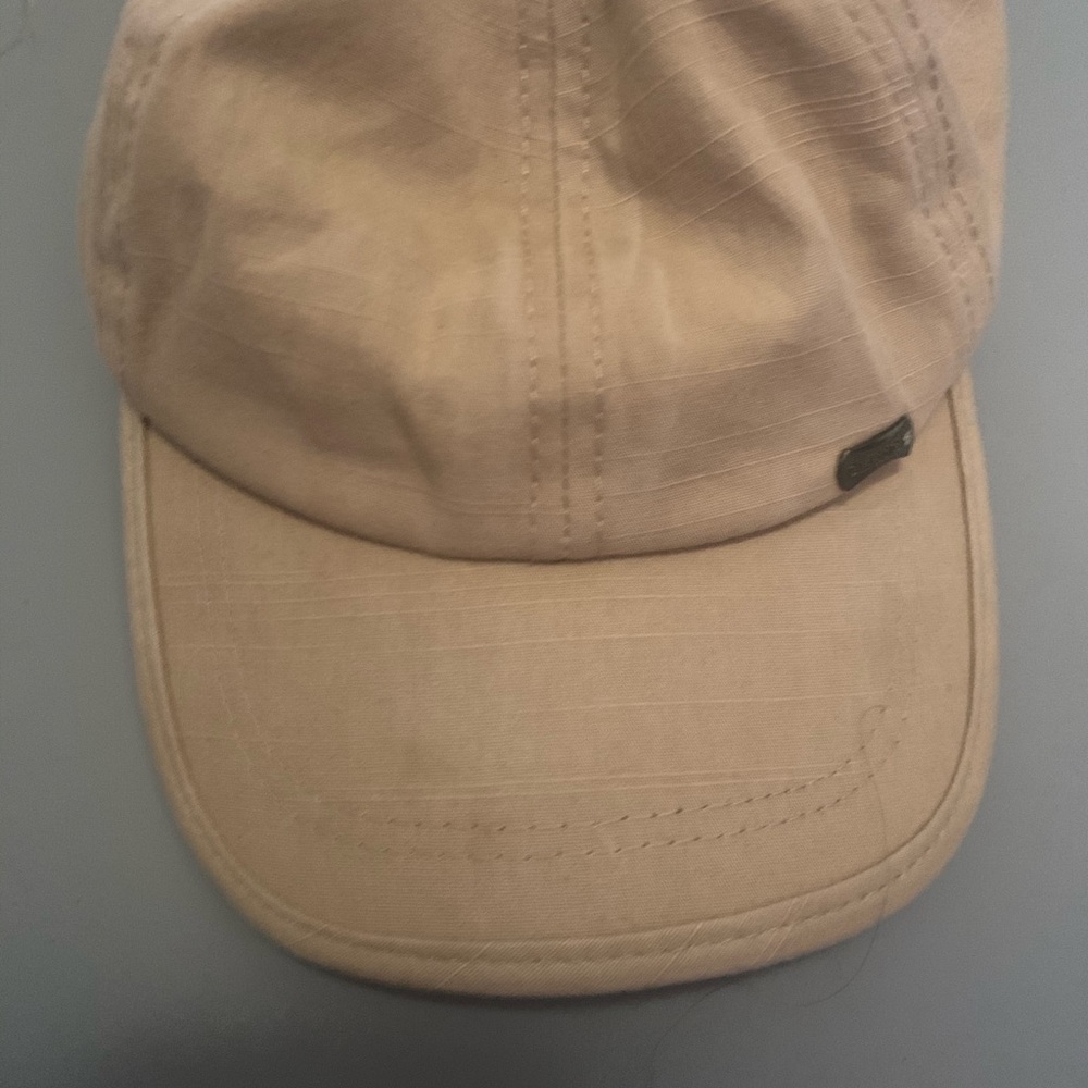 Beige hat